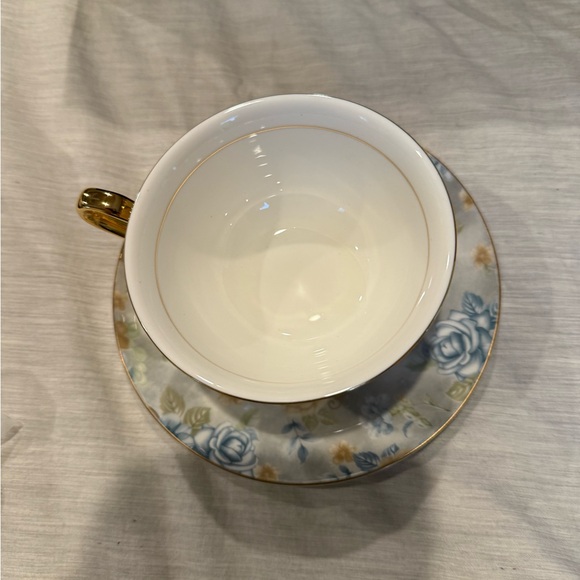 Elegant Floral Blue and Gold Mug Set - Picture 2 of 4